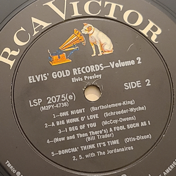 Elvis gold Records vol.2 50,000 000 Fans Can't Be Wrong. GuC - Picture 7 of 8